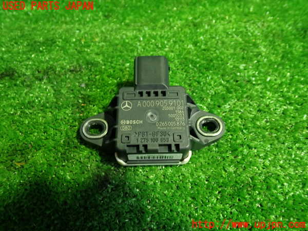 1UPJ-28556382]ベンツ E300 ステーションワゴン(212255C)S212センサー2 ヨーレート 中古_m0001.jpg