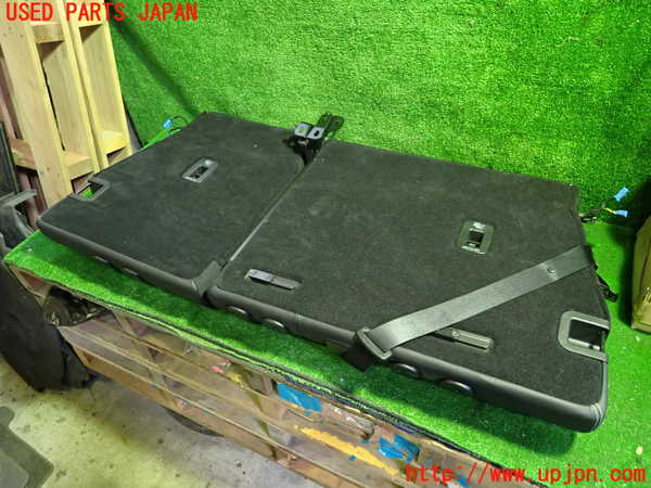 1UPJ-28557385]ベンツ E300 ステーションワゴン(212255C)S212リアシート 中古_m0004.jpg