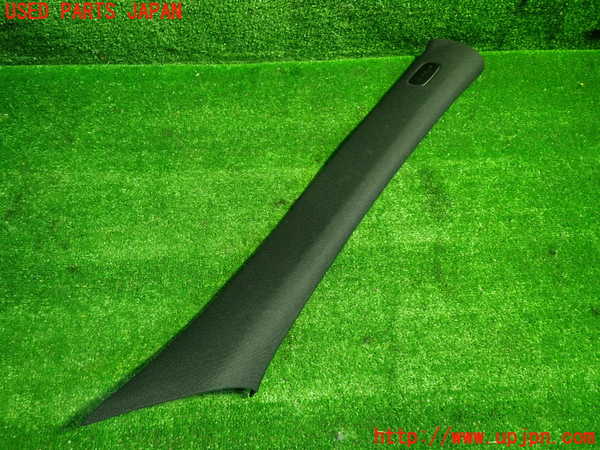 1UPJ-28557655]ベンツ E300 ステーションワゴン(212255C)S212右フロントピラートリム 中古_m0001.jpg