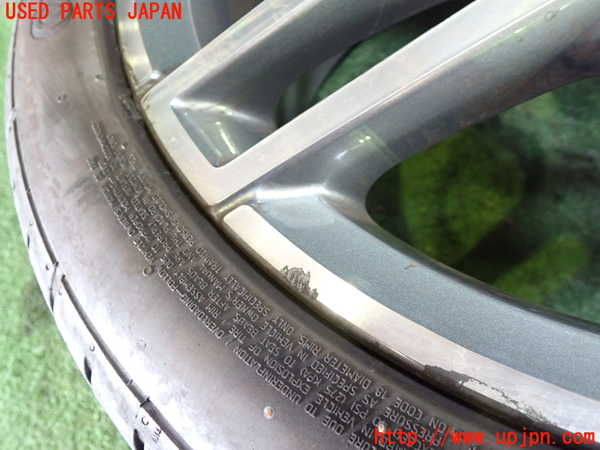 1UPJ-28559042]ベンツ E300 ステーションワゴン(212255C)S212タイヤ　ホイール　1本② 265/35ZR1 中古_m0002.jpg