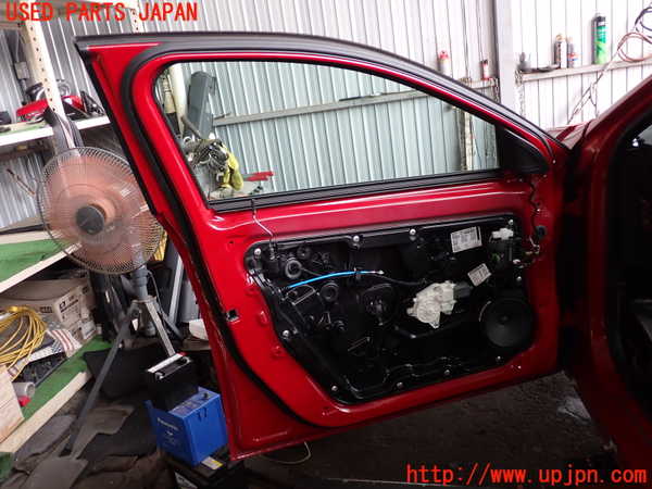 2UPJ-28561260]ベンツ GLA250 4MATIC(156946)左前ドア (43R-001565) 中古_m0004.jpg