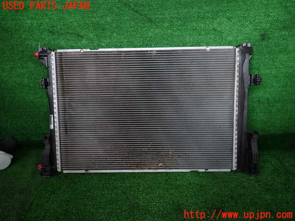 2UPJ-28562321]ベンツ GLA250 4MATIC(156946)ラジエーター1 中古_m0001.jpg