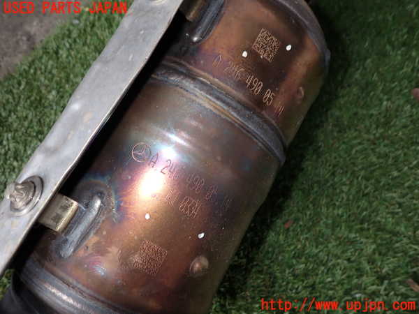 2UPJ-28562661]ベンツ GLA250 4MATIC(156946)触媒1 中古_m0002.jpg