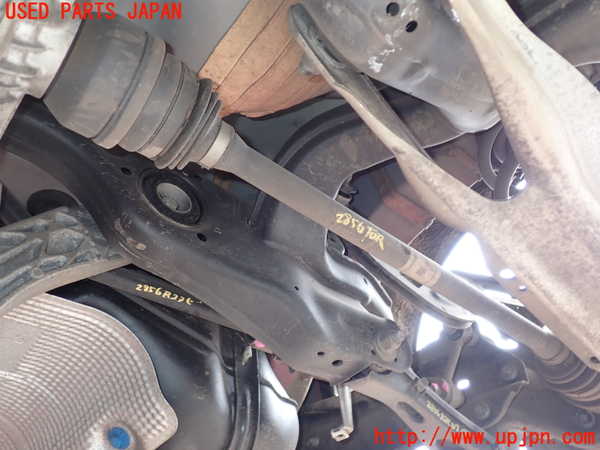 2UPJ-28564020]ベンツ GLA250 4MATIC(156946)右リアドライブシャフト 中古_m0001.jpg