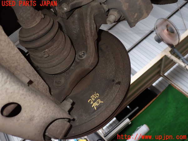 2UPJ-28564305]ベンツ GLA250 4MATIC(156946)左リアナックルハブ 中古_m0001.jpg