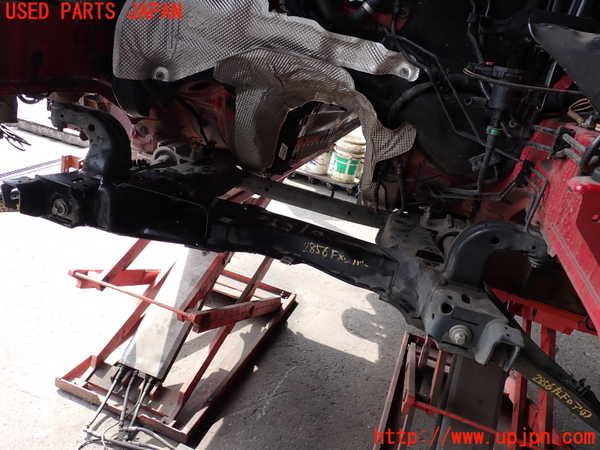 2UPJ-28565285]ベンツ GLA250 4MATIC(156946)フロントメンバー 中古_m0002.jpg