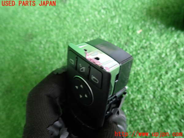 2UPJ-28566240]ベンツ GLA250 4MATIC(156946)右前パワーウィンドウスイッチ 中古_m0002.jpg