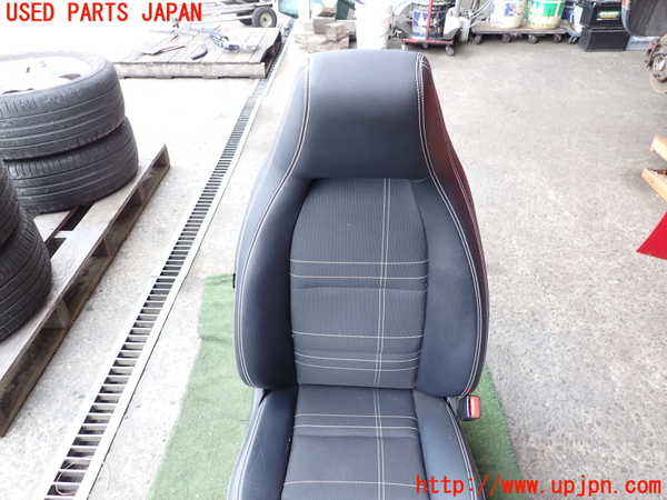 2UPJ-28567035]ベンツ GLA250 4MATIC(156946)運転席シート 中古_m0002.jpg