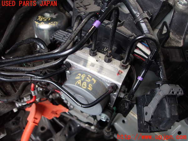 5UPJ-28574040]アクア(AQUA)(MXPK11)ABSアクチュエーター 中古_m0001.jpg