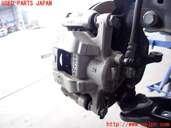 5UPJ-28574080]アクア(AQUA)(MXPK11)右フロントキャリパー 中古_m0002.jpg