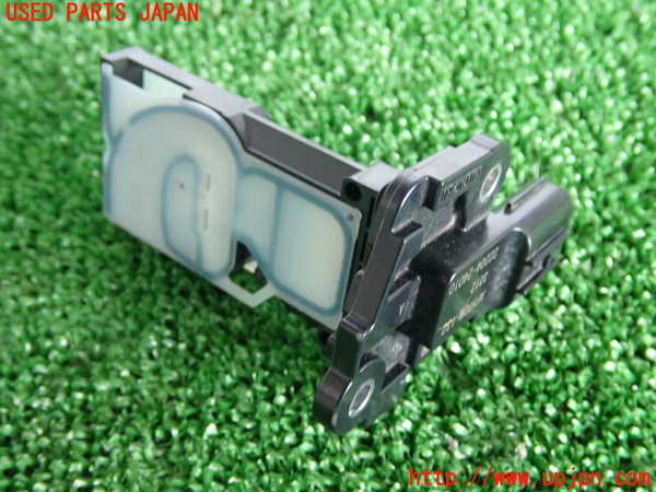 5UPJ-28576320]アクア(AQUA)(MXPK11)エアフロメーター 中古_m0002.jpg