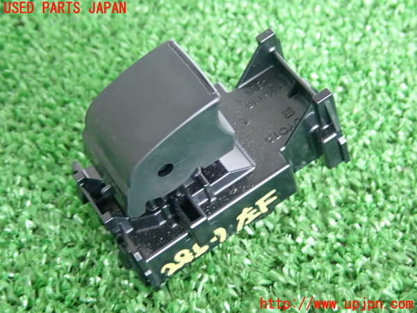 5UPJ-28576245]アクア(AQUA)(MXPK11)左前パワーウィンドウスイッチ 中古_m0001.jpg