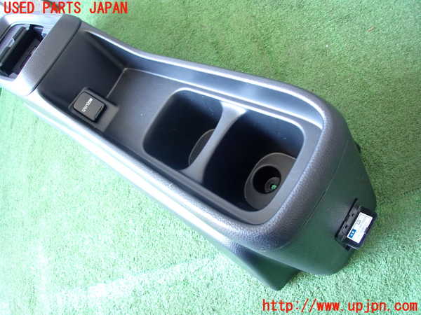 2UPJ-28577540]アクア(AQUA)(MXPK11)センターコンソール 中古_m0004.jpg