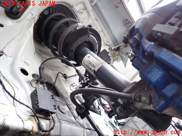 2UPJ-28585015]BMW アクティブハイブリッド3(AH3)(3F30)(F30)右フロントストラット 中古_m0002.jpg