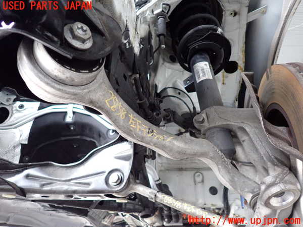 2UPJ-28585320]BMW アクティブハイブリッド3(AH3)(3F30)(F30)左フロントテンションロッド 中古_m0001.jpg