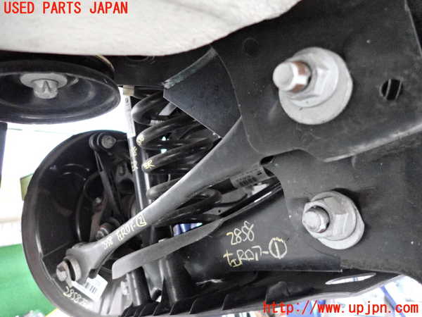 2UPJ-28585227]BMW アクティブハイブリッド3(AH3)(3F30)(F30)左リアロアアーム2 中古_m0002.jpg