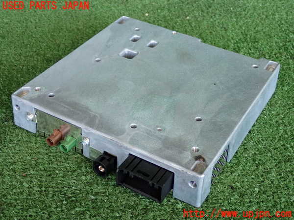 2UPJ-28586660]BMW アクティブハイブリッド3(AH3)(3F30)(F30)TVチューナー 中古_m0001.jpg