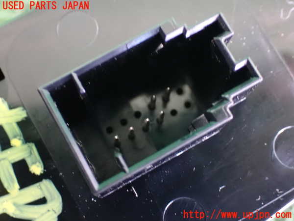 2UPJ-28586240]BMW アクティブハイブリッド3(AH3)(3F30)(F30)右前パワーウィンドウスイッチ 中古_m0004.jpg