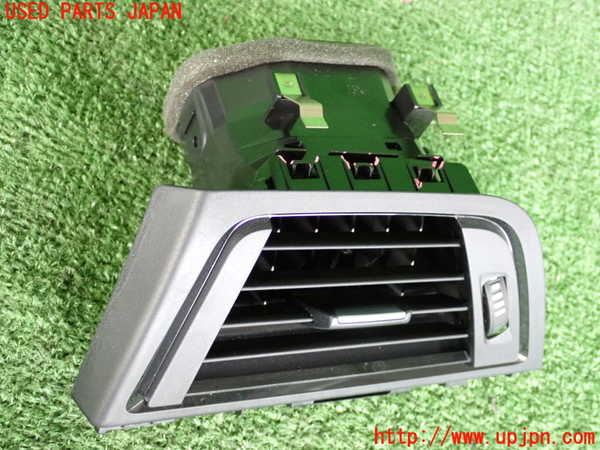 2UPJ-28587527]BMW アクティブハイブリッド3(AH3)(3F30)(F30)エアコン吹き出し口2 (左) 中古_m0002.jpg