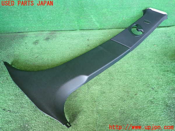 2UPJ-28587665]BMW アクティブハイブリッド3(AH3)(3F30)(F30)右センターピラートリム 中古_m0001.jpg