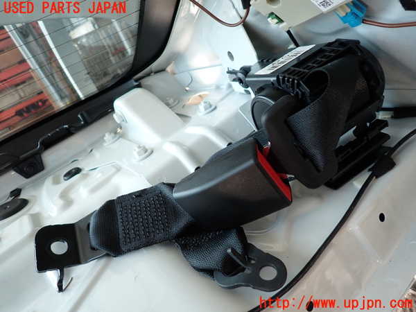 2UPJ-28587185]BMW アクティブハイブリッド3(AH3)(3F30)(F30)左2列目シートベルト 中古_m0001.jpg