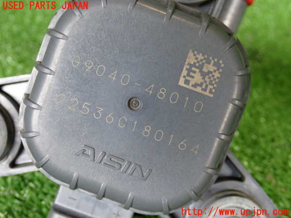 5UPJ-28592110]レクサス・NX300h(AYZ10)ウォーターポンプ 中古_m0005.jpg