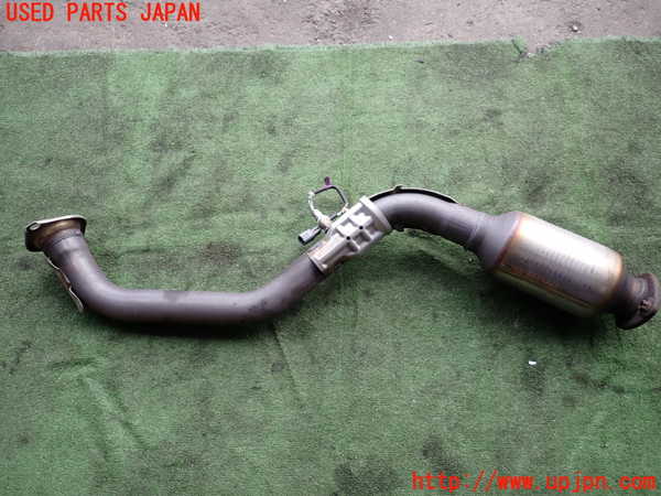 2UPJ-28592661]レクサス・NX300h(AYZ10)触媒1 中古_m0002.jpg