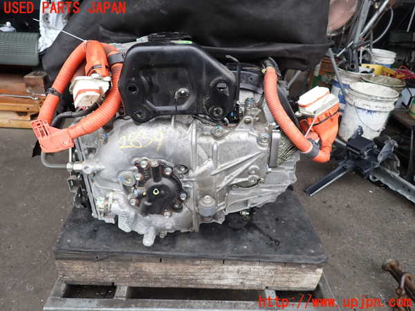 2UPJ-28593010]レクサス・NX300h(AYZ10)ミッション AT 2AR-FXE 中古_m0001.jpg