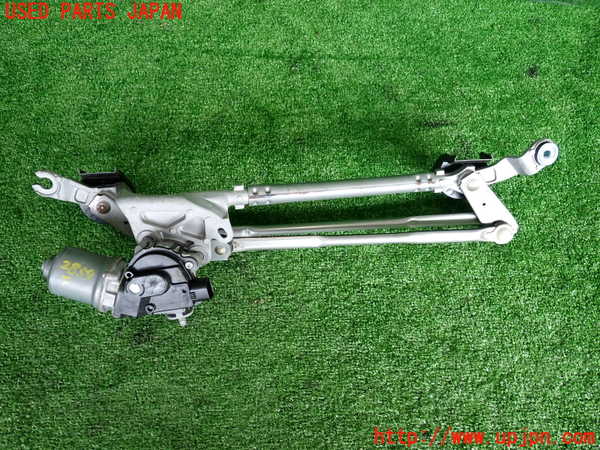 2UPJ-28596770]レクサス・NX300h(AYZ10)フロントワイパーモーター 中古_m0001.jpg