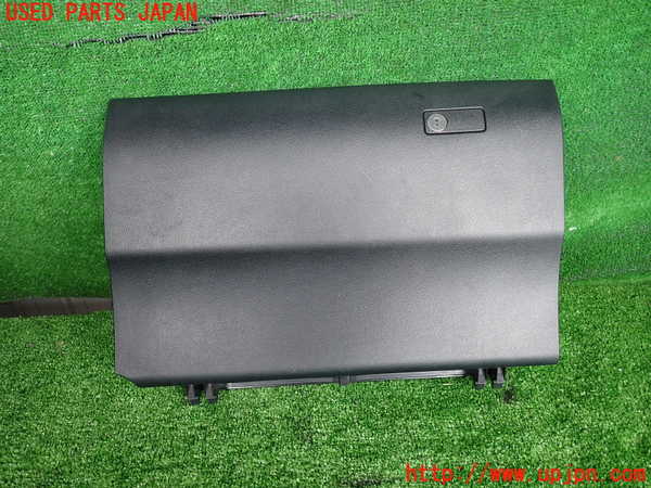 2UPJ-28597516]レクサス・NX300h(AYZ10)グローブボックス1 中古_m0001.jpg