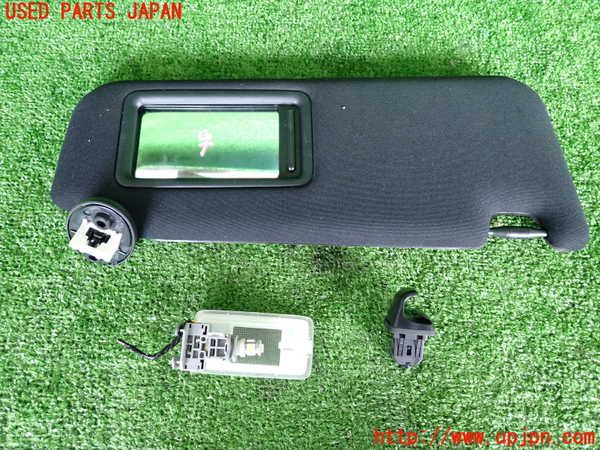 2UPJ-28597625]レクサス・NX300h(AYZ10)室内サンバイザー右側 中古_m0003.jpg