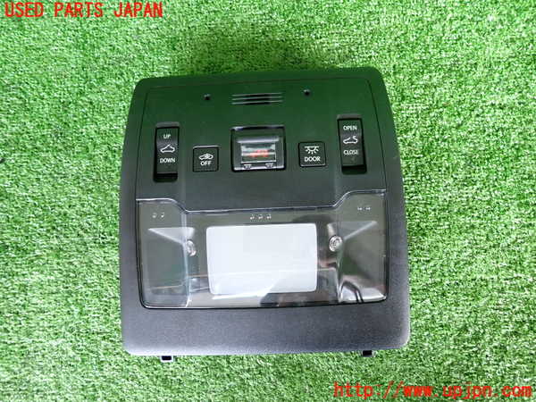 2UPJ-28596411]レクサス・NX300h(AYZ10)ルームランプ1 (1列目真中) 中古_m0001.jpg