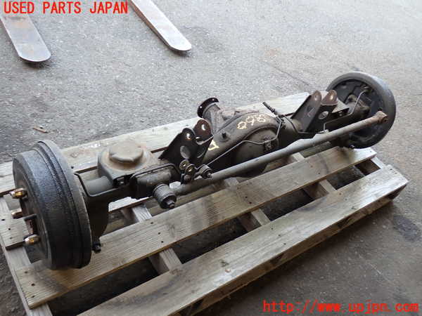 2UPJ-28604400]ハイラックスサーフ N130系 4ドア(VZN130G)リアデフホーシング ジャンク 中古_m0003.jpg