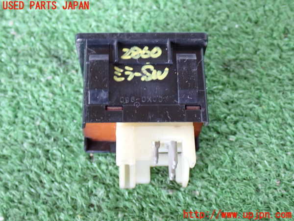 2UPJ-28606280]ハイラックスサーフ N130系 4ドア(VZN130G)ミラースイッチ 中古_m0003.jpg