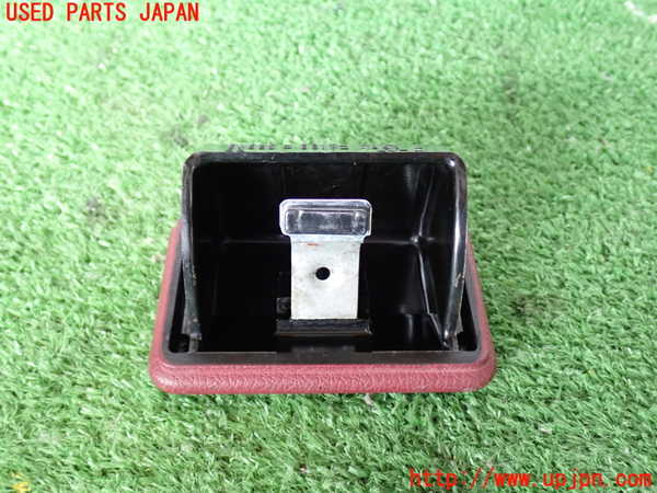 5UPJ-28607822]ハイラックスサーフ N130系 4ドア(VZN130G)灰皿2 中古_m0002.jpg