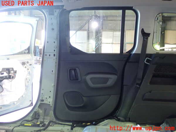 1UPJ-28611290]シトロエン・BERLINGO(ベルランゴ)(型式不明)右後ドア 中古 SAINT-GOBAIN SEKURIT 43R-004523_m0005.jpg