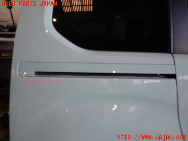 1UPJ-28611360]シトロエン・BERLINGO(ベルランゴ)(型式不明)右スライドレールカバー 中古_m0001.jpg