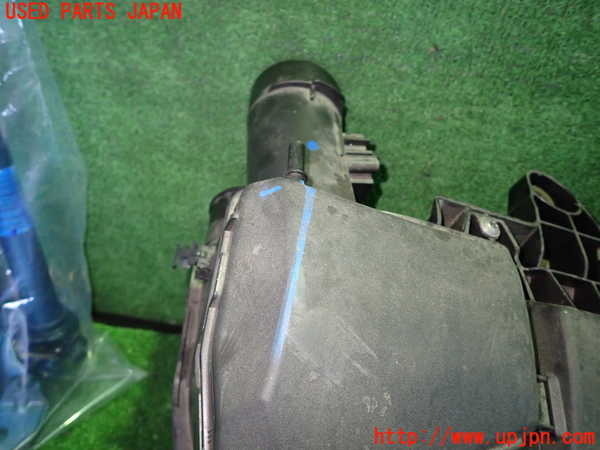 1UPJ-28612560]シトロエン・BERLINGO(ベルランゴ)(型式不明)エアクリーナーボックス 中古_m0002.jpg