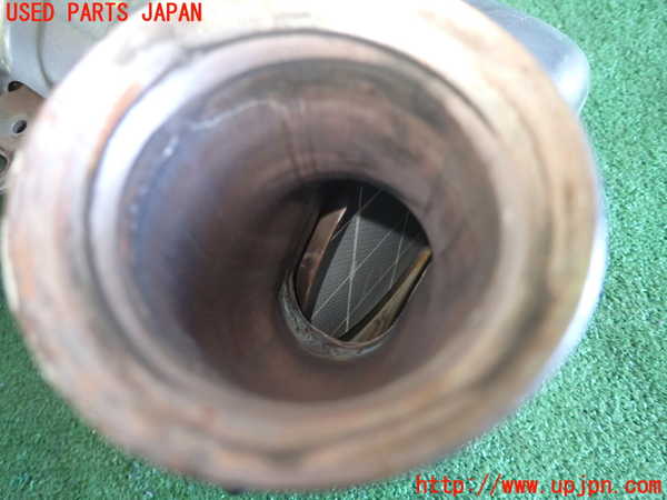 1UPJ-28612661]シトロエン・BERLINGO(ベルランゴ)(型式不明)触媒1 中古_m0002.jpg