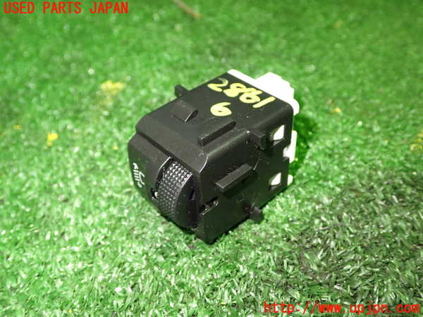 1UPJ-28616311]シトロエン・BERLINGO(ベルランゴ)(型式不明)スイッチ6(レベライザー) 中古_m0002.jpg