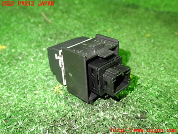 1UPJ-28616312]シトロエン・BERLINGO(ベルランゴ)(型式不明)スイッチ7(M) 中古_m0003.jpg