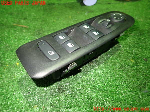 1UPJ-28616240]シトロエン・BERLINGO(ベルランゴ)(型式不明)右前パワーウィンドウスイッチ 中古_m0001.jpg