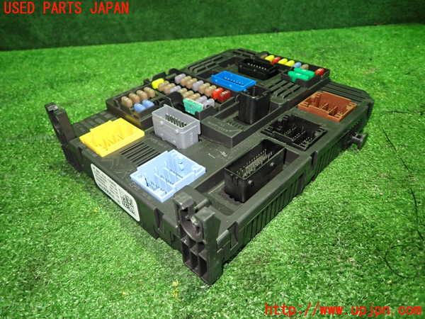 1UPJ-28616741]シトロエン・BERLINGO(ベルランゴ)(型式不明)ヒューズボックス1 中古_m0001.jpg