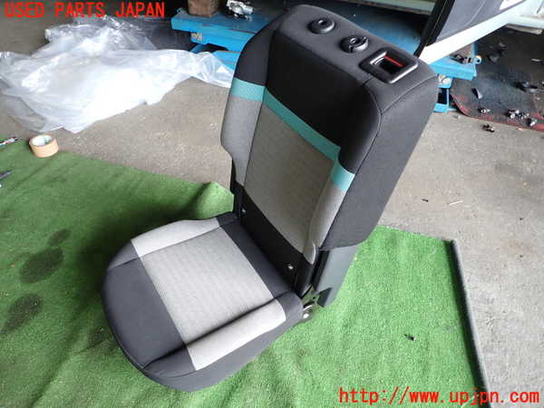 1UPJ-28617175]シトロエン・BERLINGO(ベルランゴ)(型式不明)左2列目シート 中古_m0001.jpg