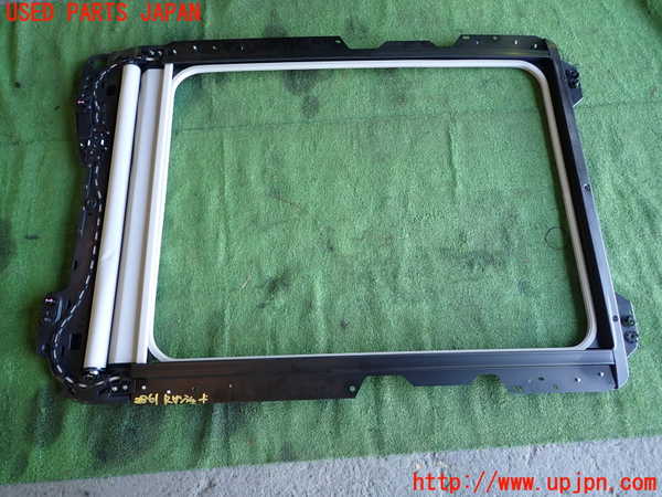 1UPJ-28617790]シトロエン・BERLINGO(ベルランゴ)(型式不明)リアサンシェード 中古_m0004.jpg