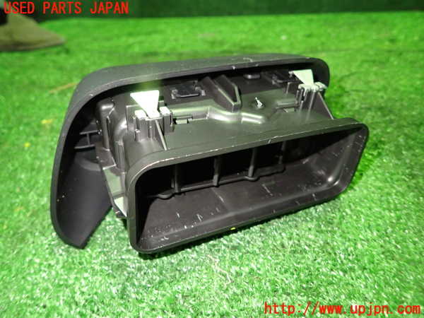 1UPJ-28617527]シトロエン・BERLINGO(ベルランゴ)(型式不明)エアコン吹き出し口2 中古_m0003.jpg
