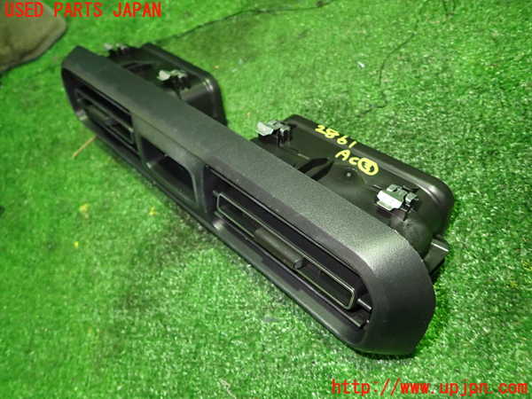 1UPJ-28617528]シトロエン・BERLINGO(ベルランゴ)(型式不明)エアコン吹き出し口3 中古_m0002.jpg