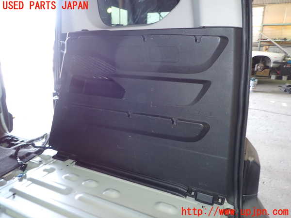1UPJ-28617675]シトロエン・BERLINGO(ベルランゴ)(型式不明)右リアピラートリム 中古_m0004.jpg