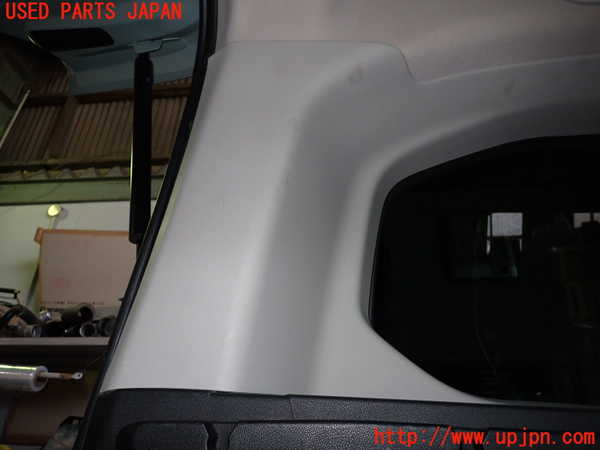 1UPJ-28617680]シトロエン・BERLINGO(ベルランゴ)(型式不明)左リアピラートリム 中古_m0002.jpg