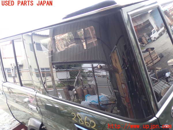 5UPJ-28621382]ランクルプラド(KZJ78W)左クォーターガラス ASAHI M284 中古_m0001.jpg